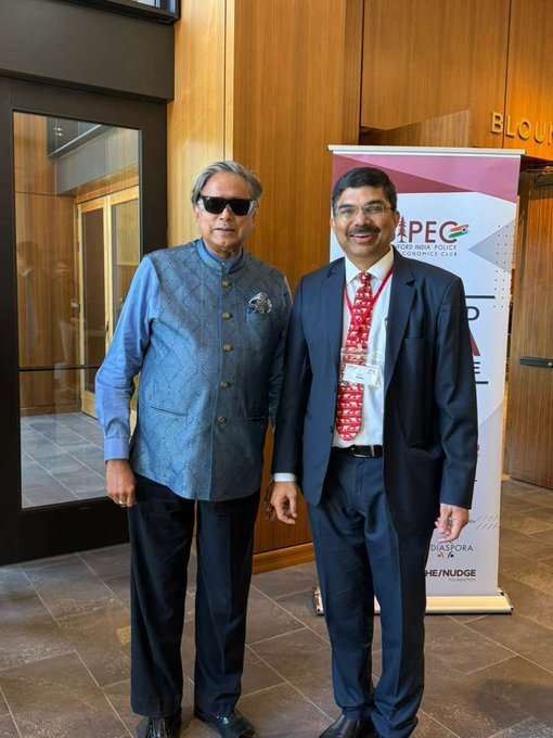 Consul General Dr. K Srikar Reddy @srikar_koppula was honored to meet with Dr. Shashi Tharoor (@ShashiTharoor) on the sidelines of the @sipec_stanford India Conference, exchanging perspectives on the India-U.S. partnership and the shared priorities shaping it.