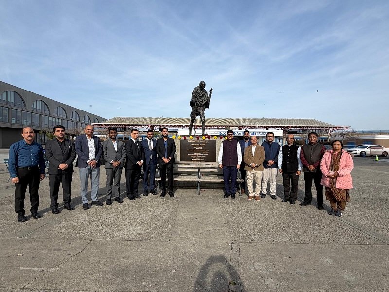 Commemorating Martyrs Day on 30 January, 2026, Consul General Dr. K. Srikar Reddy paid floral tributes to Mahatma Gandhi on his 78th Anniversary. We remember Mahatma Gandhi’s message of peace, non-violence and harmony, which continues to inspire the contemporary generations.