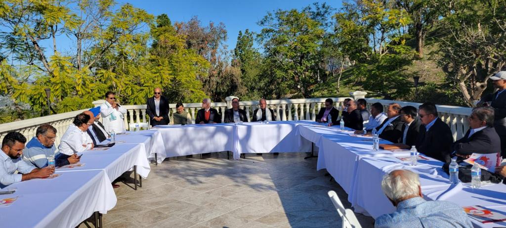 A team of @Invest UP led by Hon’ble Speaker of Legislative Assembly Shri Satish Mahana and Hon’ble Minister of Animal Husbandry Shri Dharmpal Singh, Hon’ble Chief Secretary Shri Durga Shankar Mishra and senior officers from the UP Government were in Los Angeles for a Road Show. The delegation visited the facilities, Film studios & certain industries in Los Angeles and San Diego.  Consul General Dr. T.V. Nagendra Prasad in association with M/s LPH Apparel Inc (Mr. Gaurav Bhargava), hosted an interactive session with entrepreneurs and Venture Capitalists of Indian origin.  Hon’ble Speaker in his address appreciated the contributions of Indian diaspora across the world and that India feels proud about the same.  Hon’ble Chief Secretary Mr. Durga Shankar Mishra detailed the policies and advantages of UP for investments and also the progress achieved during the last few years under the leadership of Hon’ble Chief Minister Yogi Adityanath.  The meeting ended with signing of few Memoranda of 