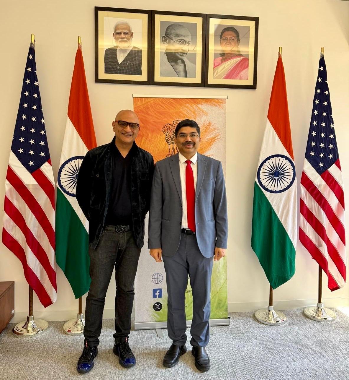 On 6 May 2026, Consul General Dr. K Srikar Reddy met Jeetu Patel, President and Chief Product Officer at Cisco, at the Consulate premises. Discussions covered Cisco’s growing operations in India as well as potential collaboration with Indian universities in skill development and training. Underlining on the new trends in the Cybersecurity space especially in the age of Artificial Intelligence, they also discussed about the new products in Cybersecurity and network space, and solutions for critical infrastructure.
