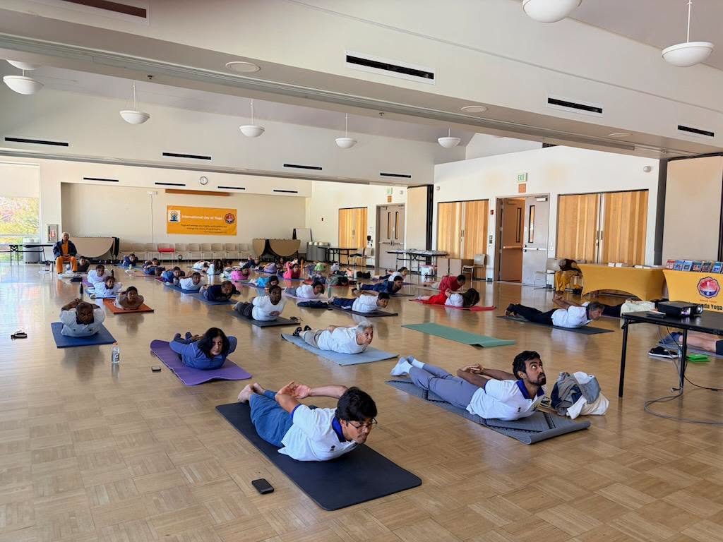 As part of the 12th #InternationalDayofYoga2026 celebrations, the Consulate General of India, San Francisco partnered with Satyananda Yoga Farm (Bihar School of Yoga) and Sunnyvale Community Center on June 20 for a rejuvenating yoga session promoting wellness and harmony, in keeping with this year's theme, “Yoga for Healthy Ageing.”