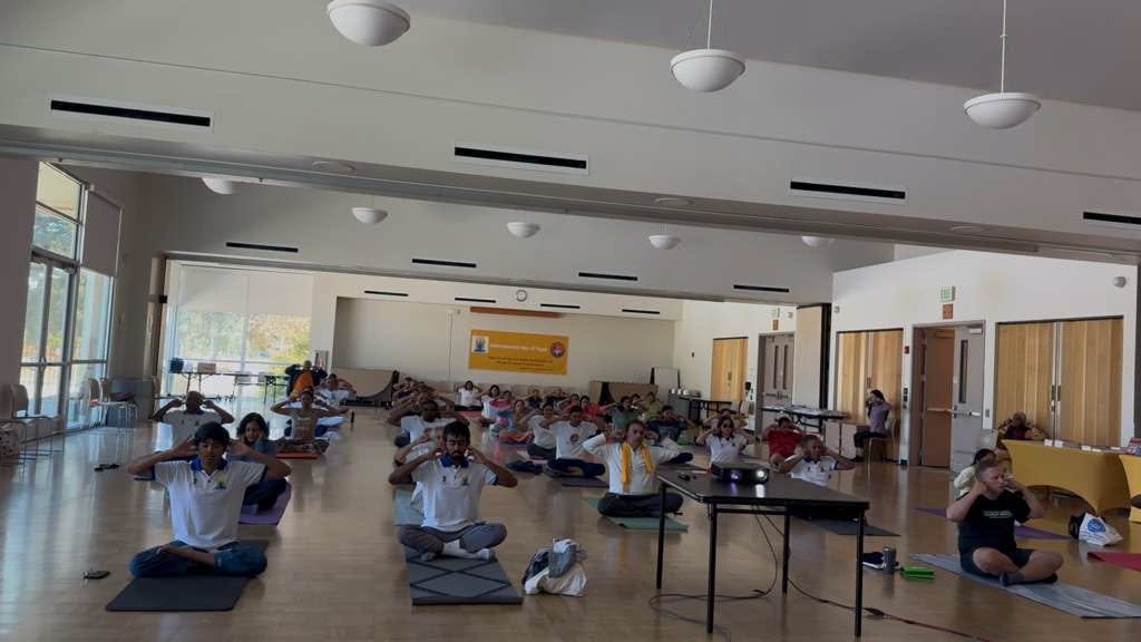 As part of the 12th #InternationalDayofYoga2026 celebrations, the Consulate General of India, San Francisco partnered with Satyananda Yoga Farm (Bihar School of Yoga) and Sunnyvale Community Center on June 20 for a rejuvenating yoga session promoting wellness and harmony, in keeping with this year's theme, “Yoga for Healthy Ageing.”