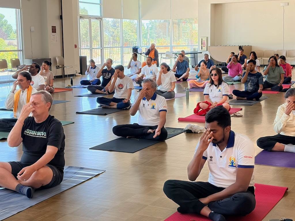 As part of the 12th #InternationalDayofYoga2026 celebrations, the Consulate General of India, San Francisco partnered with Satyananda Yoga Farm (Bihar School of Yoga) and Sunnyvale Community Center on June 20 for a rejuvenating yoga session promoting wellness and harmony, in keeping with this year's theme, “Yoga for Healthy Ageing.”