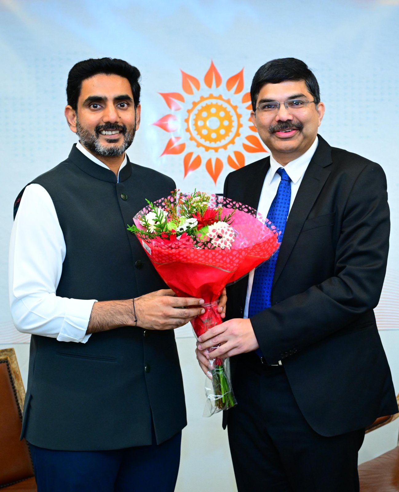 Consul General Dr.K. Srikar Reddy met Hon'ble Minister for ITE&C, HRD and RTG, Andhra Pradesh, Shri @naralokesh. Hon’ble Minister elucidated Andhra Pradesh’s global investment agenda through incentives & ‘Speed of Doing Business’, and discussed strengthening collaboration in sectors including AI, semiconductors, quantum technologies, shipbuilding, ports, pharmaceuticals, and data centers. Consul General expressed Consulate’s continued support in Andhra Pradesh’s endeavors for strong India-US collaboration, especially in the Tech corridor.