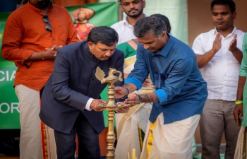 Consul General Dr. T.V. Nagendra Prasad graced the Onam celebrations of the Malayalee Association of Northern California in Fremont. The traditional attire, music and onam sadhya were highlights of the celebrations. They also celebrated #amritmahotsav. They performed onam traditional music dance and patriotic songs on the occasion.