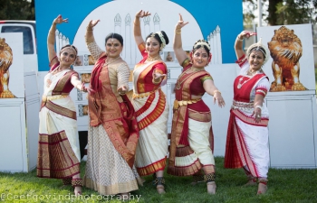 The Consulate General of India, San Francisco in association with Cupertino-Bhubaneswar Sister City initiative organized “Purab” Festival in the beautiful surroundings of Memorial Park in Cupertino.  Consul General Dr. T.V. Nagendra Prasad speaking on the occasion thanked the Mayor of Cupertino Mr. Darcy Paul for hosting the event and appreciated the efforts of Mr. Mahesh Pakala and Ms. Reena Rao in putting together a beautiful event.  Consul General also thanked the presence of several elected representatives including Indian origin Mayor of Foster City Ms. Richa Awasthi.  He also appreciated the presence of a star singer from Odisha Mr. Swayam Padhi.  The event also has promoted handicrafts, music and dance, jewellery, textiles from Eastern India and the backdrop of Konark Temple for the stage stole the show.