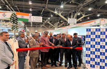 Consul General Dr. T.V. Nagendra Prasad inaugurated the India Pavilion at ‘SOURCING at MAGIC Fashion Trade show Expo’ in Las Vegas on 07.08.2022. The expo was enthusiastically participated by over 130 Indian Exhibitors under the umbrella of Federation of Indian Export Organisations (FIEO) FIEO, Apparel Export Promotion Council (AEPC) AEPC, Council for Leather Exports, India (CLE) and Powerloom Development & Export Promotion Council-PDEXCIL. Few Indian American entrepreneurs in textiles also participated not only in textiles but related technology sector. The Indian exporters were happy with the good response they received from the largest market for Indian textile/apparel abroad. Also present on the occasion were Dr. A. Sakthivel, President, FIEO; Mr Narendra Goenka, Chairman, AEPC, Representative from CLE along with other dignitaries including MAGIC office bearers.