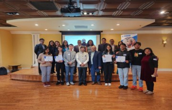 Consul General Dr. T.V. Nagendra Prada presented the youth STEM awards of American Society of Engineers of India Origin – USA @ASEIUSA in Silicon Valley to brilliant students doing significant research work. Consul General interacted with Board of Directors, Students & Volunteers led by Founder President Mr. Piyush malik on the activities of @ASEIUSA. In his address Consul General emphasized on importance of youth, Startup Setu, role of engineers in nation building and image building abroad.