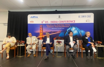 Deputy Consul General Mr. Rakesh Adlakha addressed the inaugural session of 6th US-INDIA CONFERENCE at UC Santa Cruz Silicon Valley Campus. The event Co-hosted by All India Management Association (AIMA) and UC Santa Cruz
