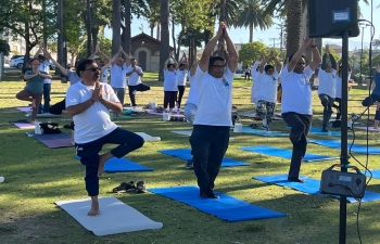 The Consulate General of India in San Francisco in coordination with Indian Association of Los Angeles [IALA], organized the 10th International Yoga Day in Los Angeles. Consul Mr. Jaswant Singh represented the consulate at this wonderful event. IALA was represented by Sunil Agrawal (President), Pramesh Shah (Executive VP), Manmohan Chopra (BoD), Falguni Zala (BoD). Together, we are promoting peace, harmony, and wellness through the ancient and transformative practice of yoga.