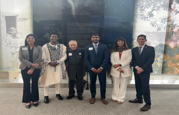 Consul Sripal Chittyreddy accompanied by Vice Consul Himani Dhamija participated in the inauguration of Nelson Mandela monument at California State University, Fresno. Consul also paid floral tributes to Mahatma Gandhi’s monument in the Peace Garden and recounted the iconic leadership, and pathway to peace provided by Mahatma Gandhi and Nelson Mandela. A interactive session with Indian students in California State University, Fresno, was also organized, where Indian students interacted with the Consulate officials.