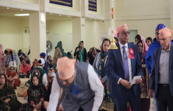 On February 16, 2025, Consul General Dr. K. Srikar Reddy, DCG Rakesh Adlakha, and Consul Jaswant Singh paid obeisance to Sri Sant Guru Ravidass Ji Maharaj on the occasion of his 648th birth anniversary celebrations at Sri Guru Ravidass Temple, Pittsburg, California. Thousands of devotees from Northern California participated in the celebrations. The event spreads the message of divinity, peace, universal brotherhood and compassion as Shri Guru Ravidass Ji preached through his all-pervasive philosophy, life and works. 