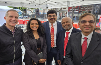 Consul General Dr. K. Srikar Reddy was honored to be present at the unveiling of Indian American Actress Mindy Kaling’s 2,800th star on the Hollywood Walk of Fame by the Hollywood Chamber of Commerce [HCC] this morning in Hollywood, Los Angeles. Around100 persons, including HCC President & CEO Steve Nissen, American Actor B.J. Novak, former US Ambassador to India Eric Garcetti, Avu Chockalingam (father of Mindy), and many film and TV personalities, participated in the event. Mindy Kaling, who received the star in the category of Television, is an Emmy-nominated writer, Tony Award-winning producer, New York Times best-selling author, director, and actor. Congratulations on this well-deserved honor!